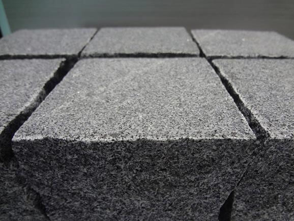 granite cubes